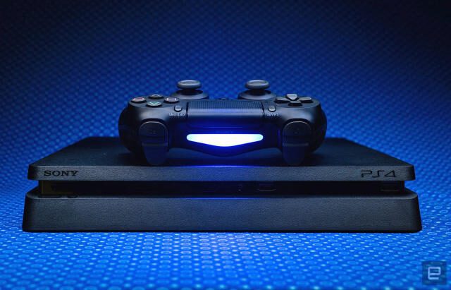 Playstation 4 PS4 with 2 Sony Wireless Controllers 2