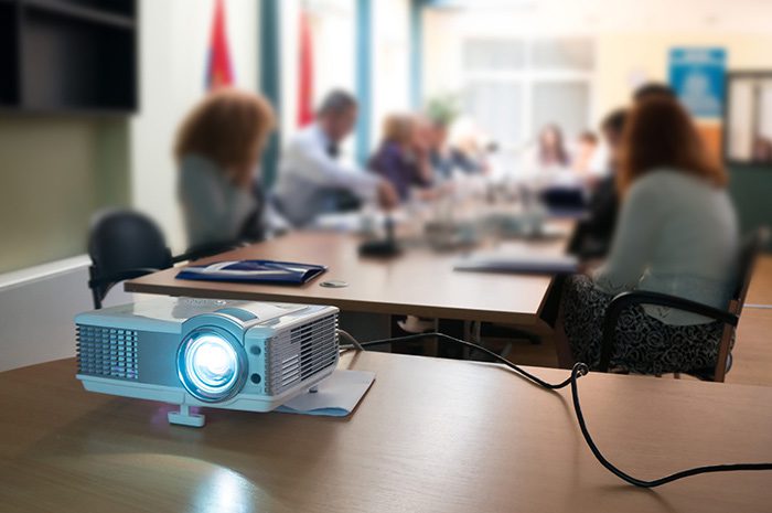 How to Set Up a Rented Projector for Best Performance
